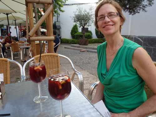 Sangrias. Sangrias.